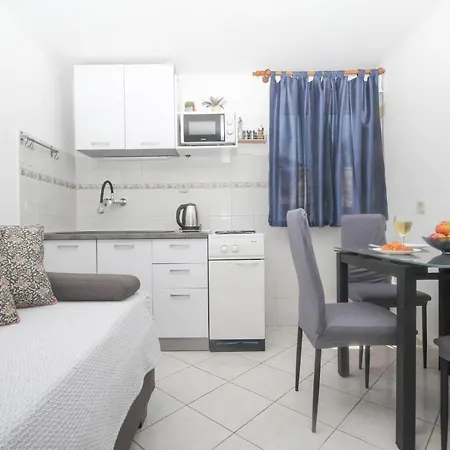 Dusica Apartments * Tribunj (Sibenik-Knin)