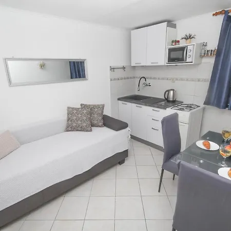 Dusica Apartments * Tribunj (Sibenik-Knin)