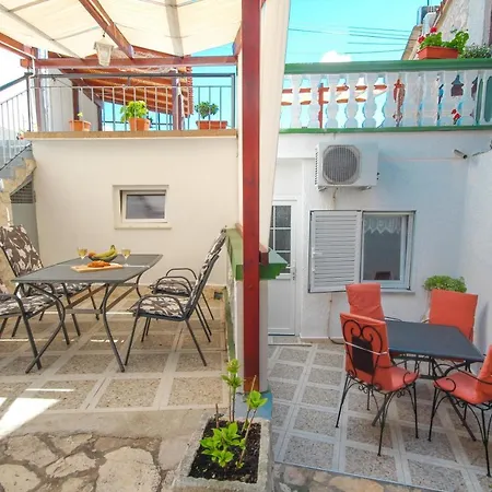 Dusica Apartments Tribunj (Sibenik-Knin)